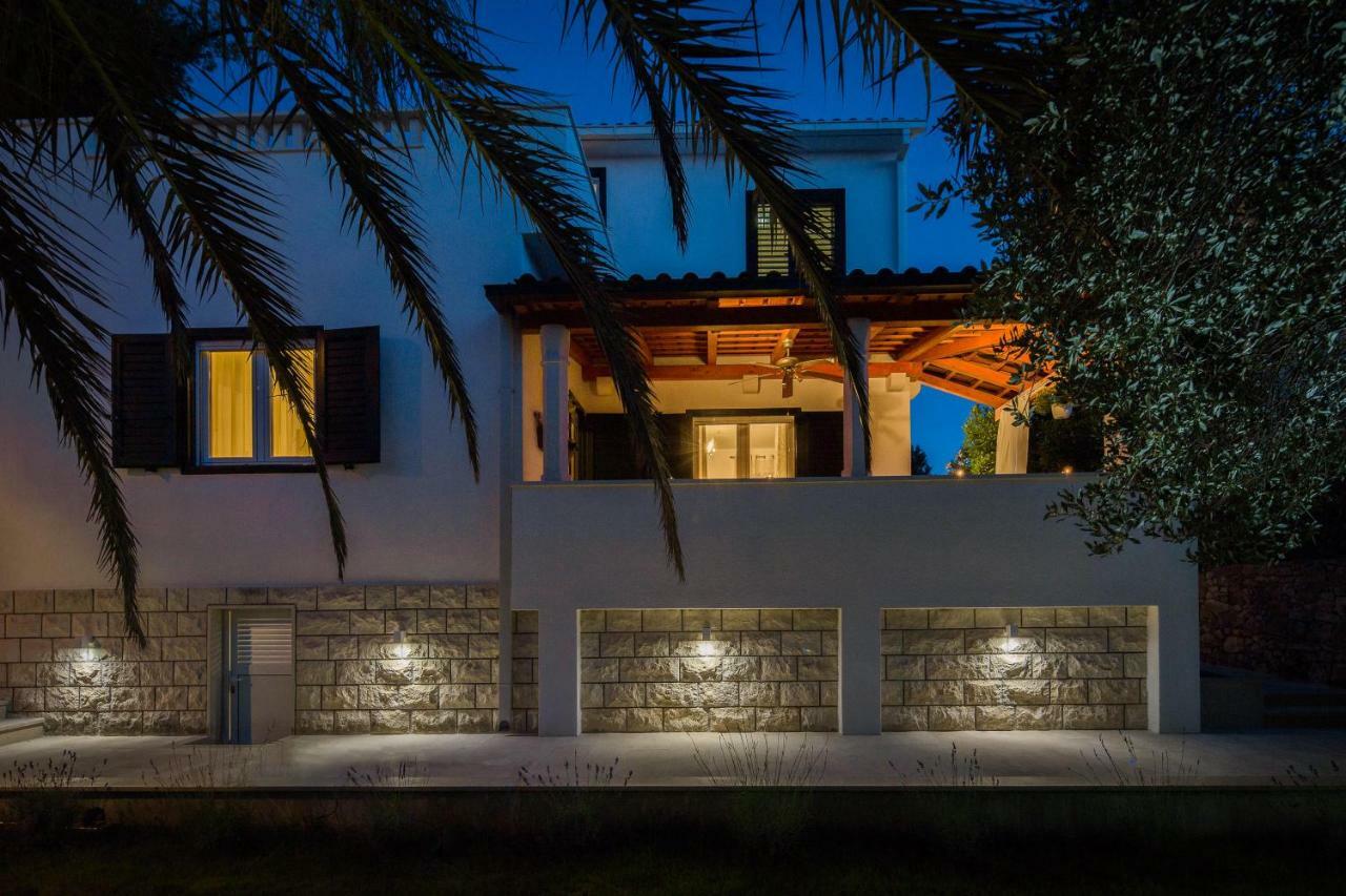 Holiday Home Brac Supetar Exterior foto